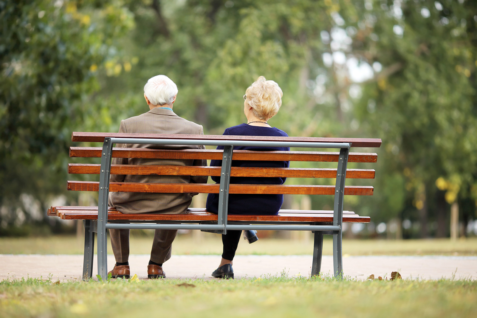 elderly couple on bench
