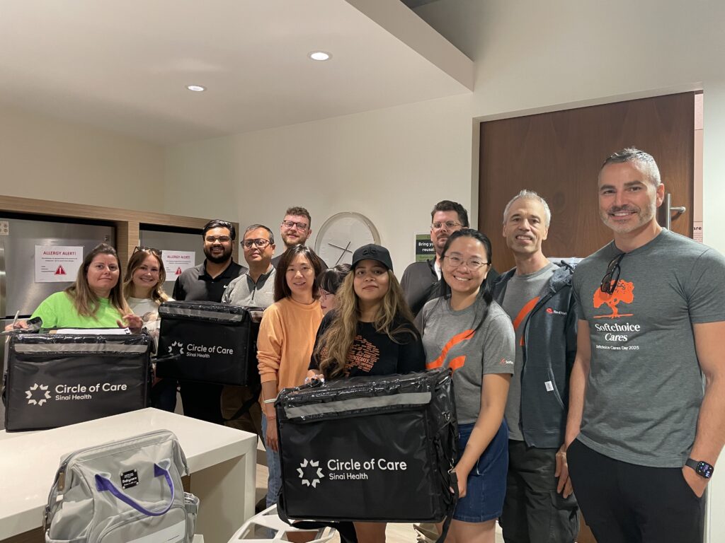 Softchoice MOW volunteers